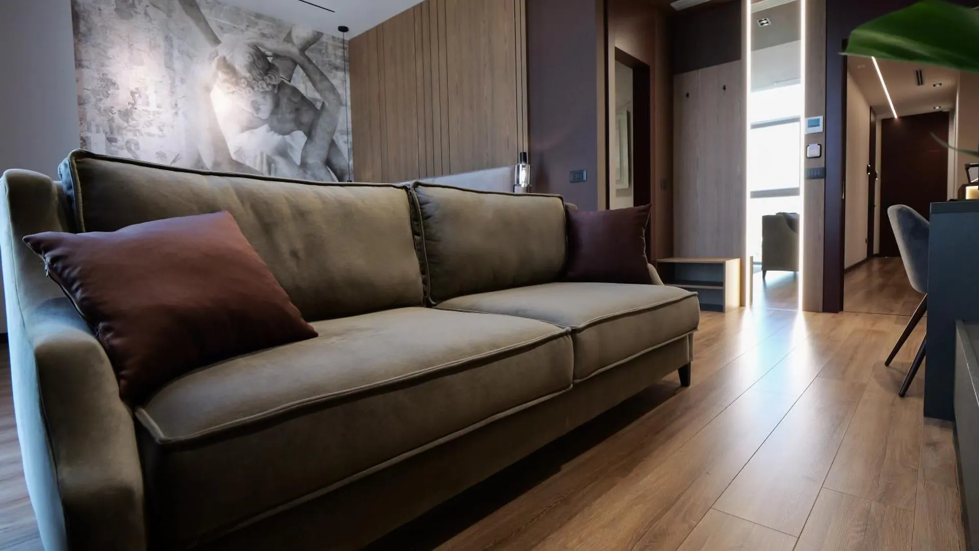 Dial Hotel 엘바산