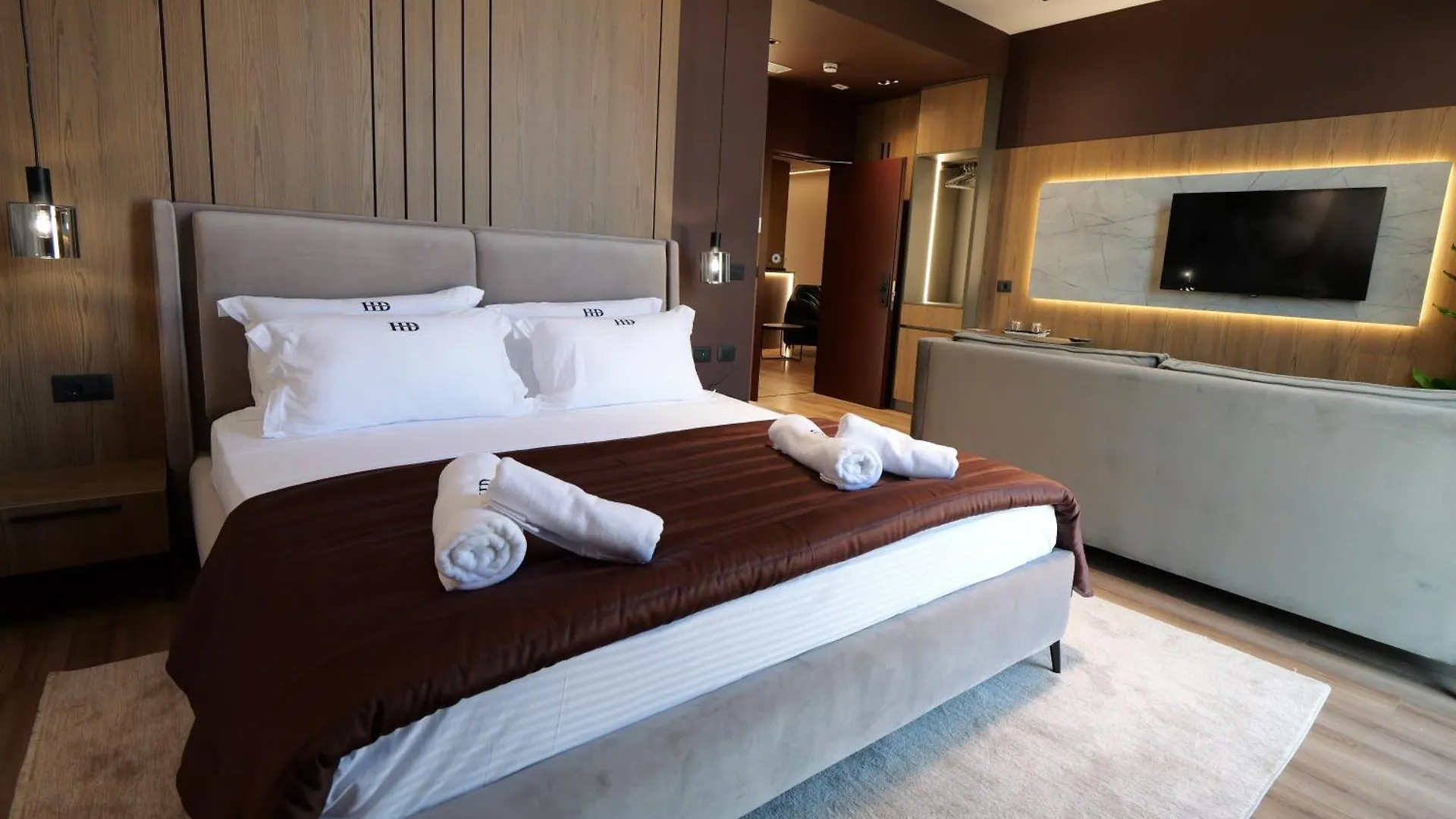 Dial Hotel 엘바산
