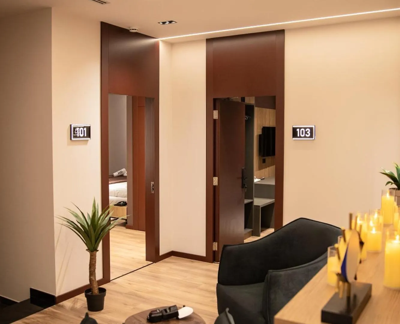 Dial Hotel 엘바산